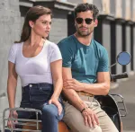 Heren T-shirt versierd | Dames T-shirt met decoratieve stiksels