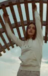 Sweat femme à capuche sans zip